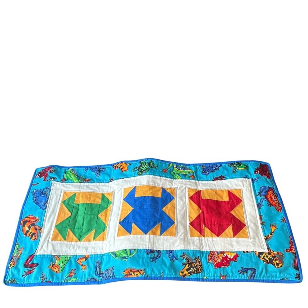 Handmade Quilt Wall Hanging – 37.5" x 19.7" Frogs– Kids Room Bathroom Decor